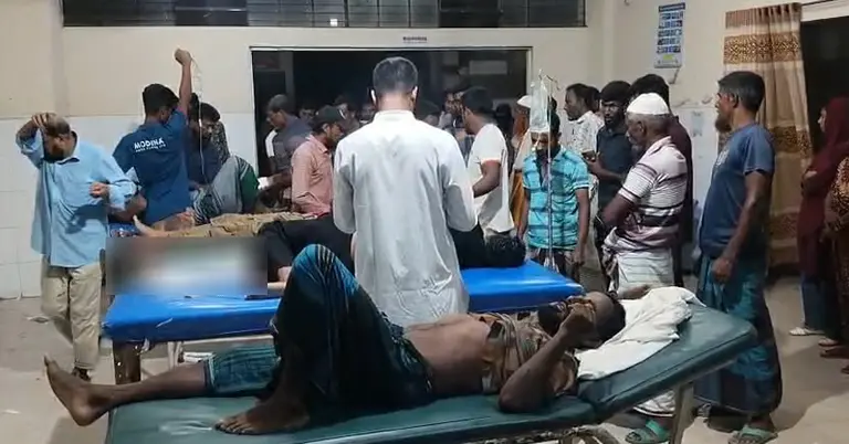 হাসপাতালে আহতরা